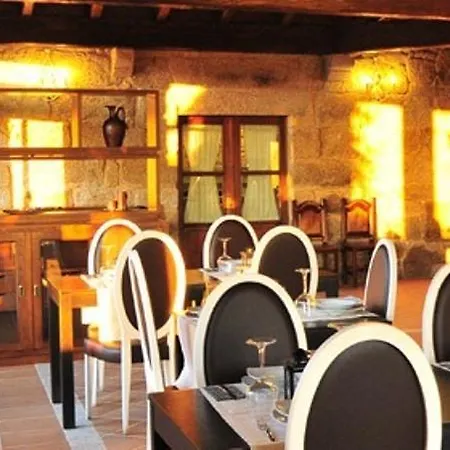 Guest house O Paxareco De Ay