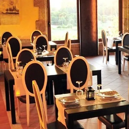 Guest house O Paxareco De Ay