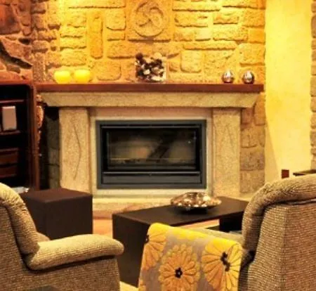 O Paxareco De Ay Meis