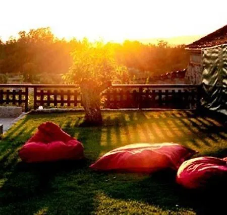 Guest house O Paxareco De Ay